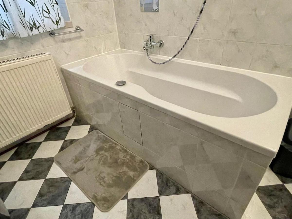 Gemutliche Wohnung Mit Super Lage ウィーン エクステリア 写真