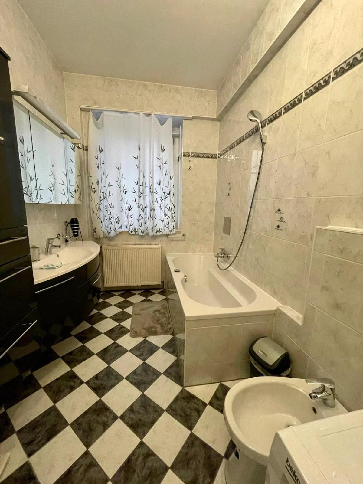 Gemutliche Wohnung Mit Super Lage ウィーン エクステリア 写真