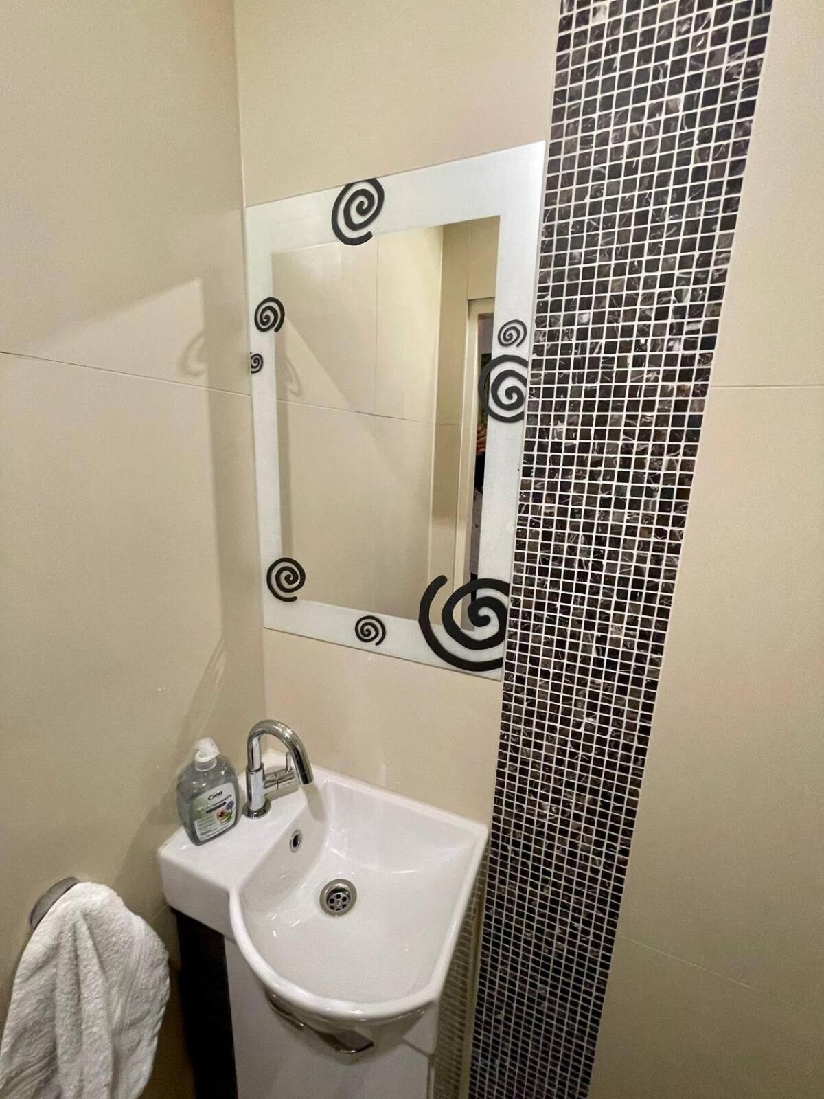Gemutliche Wohnung Mit Super Lage ウィーン エクステリア 写真